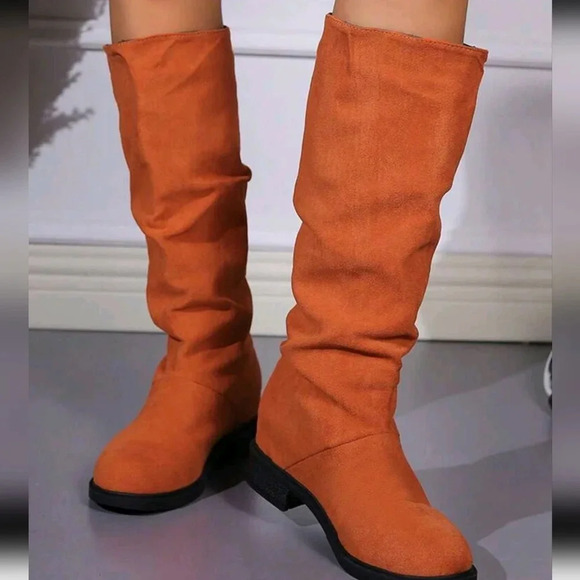 Women's Fashionable Sherpa Fleece Soft Crinkle Orange Classic Mid-Calf Boots - Picture 3 of 6